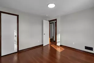 1037 E 18th Ave, Columbus, OH 43211 - Photo 23