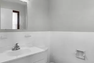 1037 E 18th Ave, Columbus, OH 43211 - Photo 11