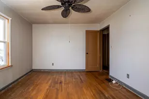 3453 Eisenhower Rd, Columbus, OH 43224 - Photo 11