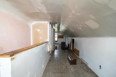 3453 Eisenhower Road, Columbus, OH 43224 - Photo 15