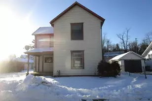 274 N 8th St, McConnelsville, OH 43756 - Photo 3