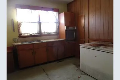 274 N 8th Street, McConnelsville, OH 43756 - Photo 11