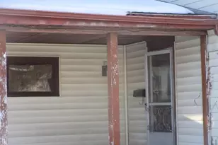 274 N 8th St, McConnelsville, OH 43756 - Photo 5