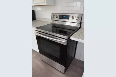 632 Roscoe Avenue, Akron, OH 44306 - Photo 13