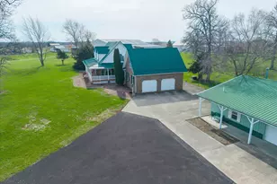 5633 State Rte 41 NW, Washington Court House, OH 43160 - Photo 3