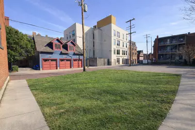 217 W Hubbard Avenue, Columbus, OH 43215 - Photo 5