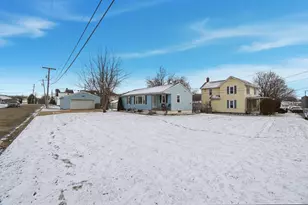 1403 E Chestnut St, Lancaster, OH 43130 - Photo 3