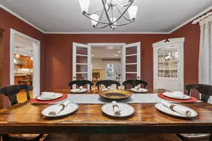 2604 Sherwood Rd, Columbus, OH 43209 - Photo 25