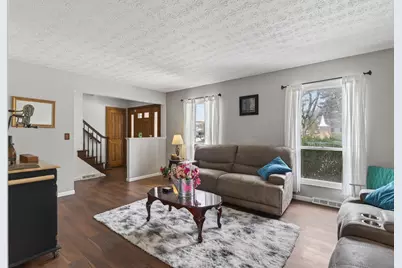 1755 Hillandale Avenue, Columbus, OH 43229 - Photo 7