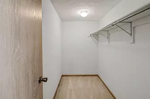 403 Windemere Cir, Westerville, OH 43082 - Photo 19