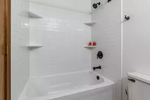 703 Suntree Dr, Westerville, OH 43081 - Photo 21