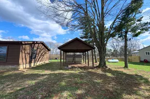 10622 Westfall Rd, Frankfort, OH 45628 - Photo 5