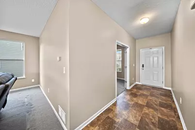 5690 Queen Victoria Street, Groveport, OH 43125 - Photo 11
