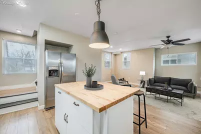 670 Frebis Avenue, Columbus, OH 43206 - Photo 9