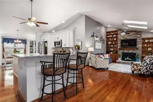 5465 Airwood Dr, Zanesville, OH 43701 - Photo 5