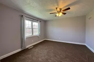 3493 Sunset Dr, Columbus, OH 43221 - Photo 15