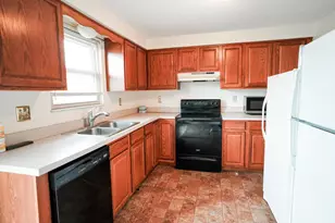 5746 Kendrick Dr, Galloway, OH 43119 - Photo 7