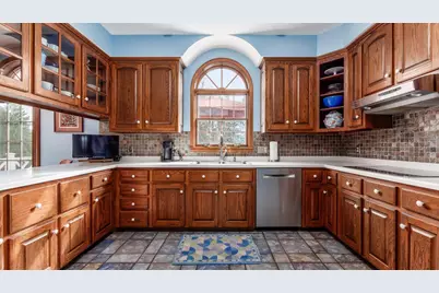 1826 Pleasantview Drive NE, Lancaster, OH 43130 - Photo 13