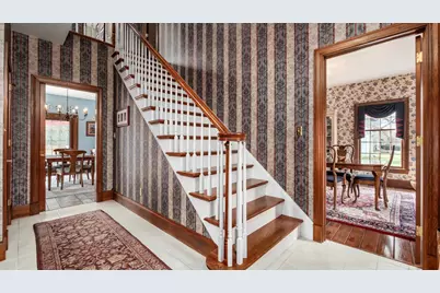 1826 Pleasantview Drive NE, Lancaster, OH 43130 - Photo 3