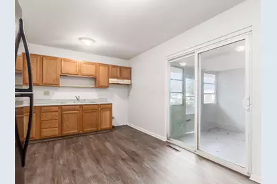 1565 Smith Road, Columbus, OH 43207 - Photo 11