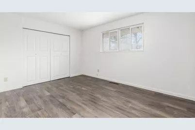 1565 Smith Road, Columbus, OH 43207 - Photo 15