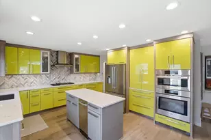 93 Forest Ridge Ct, Columbus, OH 43235 - Photo 11