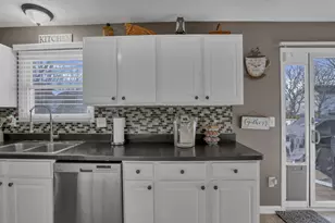 447 Wooster St, Pickerington, OH 43147 - Photo 17