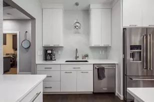 9821 Oxford Cir, Powell, OH 43065 - Photo 23