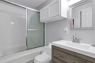 443 Lawrence Ave, Columbus, OH 43228 - Photo 23