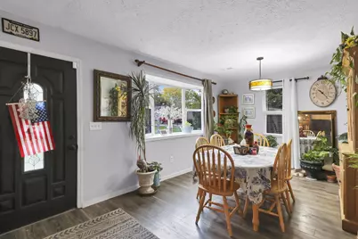 443 Lawrence Avenue, Columbus, OH 43228 - Photo 5