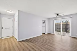 1557 Jennifer Ct, Columbus, OH 43232 - Photo 5