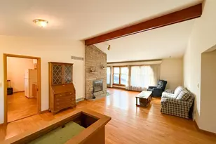 3335 Sycamore Knolls Dr, Columbus, OH 43219 - Photo 5