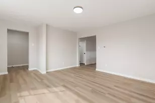 528 E Ohio St, Circleville, OH 43113 - Photo 5