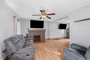 238 N Ogden Ave, Columbus, OH 43204 - Photo 5