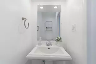 5272 Westbury Dr, Columbus, OH 43228 - Photo 5