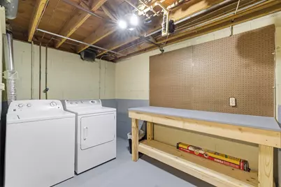 5272 Westbury Drive #13B, Columbus, OH 43228 - Photo 25