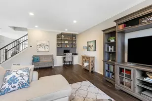 1041 Bluffway Dr, Columbus, OH 43235 - Photo 7