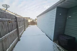 281 Cross Country Dr S, Westerville, OH 43081 - Photo 29