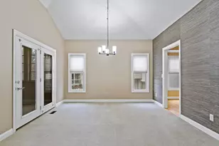 985 Linworth Village Dr, Columbus, OH 43235 - Photo 13