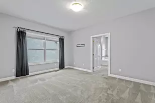 985 Linworth Village Dr, Columbus, OH 43235 - Photo 21