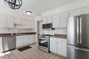 1751 Darrow Dr, Powell, OH 43065 - Photo 11