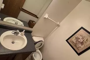 357 Chatterly Ln, Columbus, OH 43207 - Photo 5