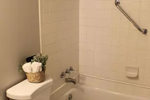 2472 Nassau Dr, Columbus, OH 43232 - Photo 15