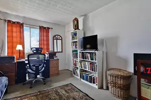 957 E 13th Ave, Columbus, OH 43211 - Photo 23