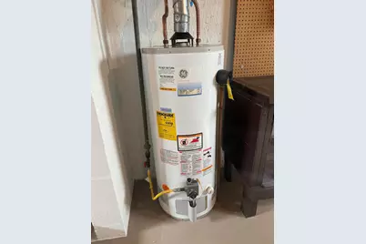 468 E Lincoln Avenue, Columbus, OH 43214 - Photo 15