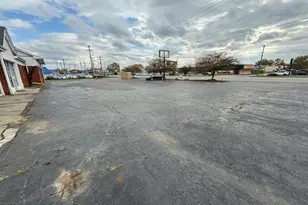 6050 E Livingston Ave, Columbus, OH 43232 - Photo 3