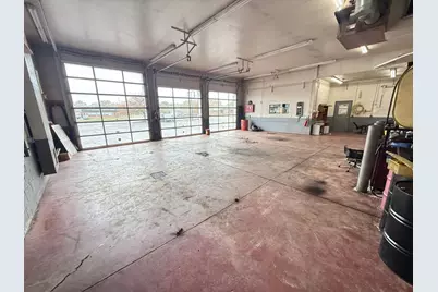 6050 E Livingston Avenue, Columbus, OH 43232 - Photo 11