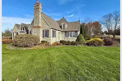 1436 Greenbrier Drive, Mount Vernon, OH 43050 - Photo 3