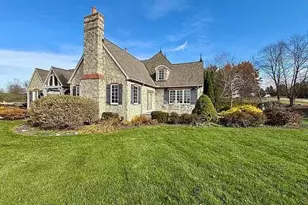 1436 Greenbrier Dr, Mount Vernon, OH 43050 - Photo 3