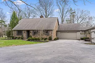 8639 Craigston Ct, Dublin, OH 43017 - Photo 1